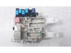 CAJA RELES / FUSIBLES 8273042360 