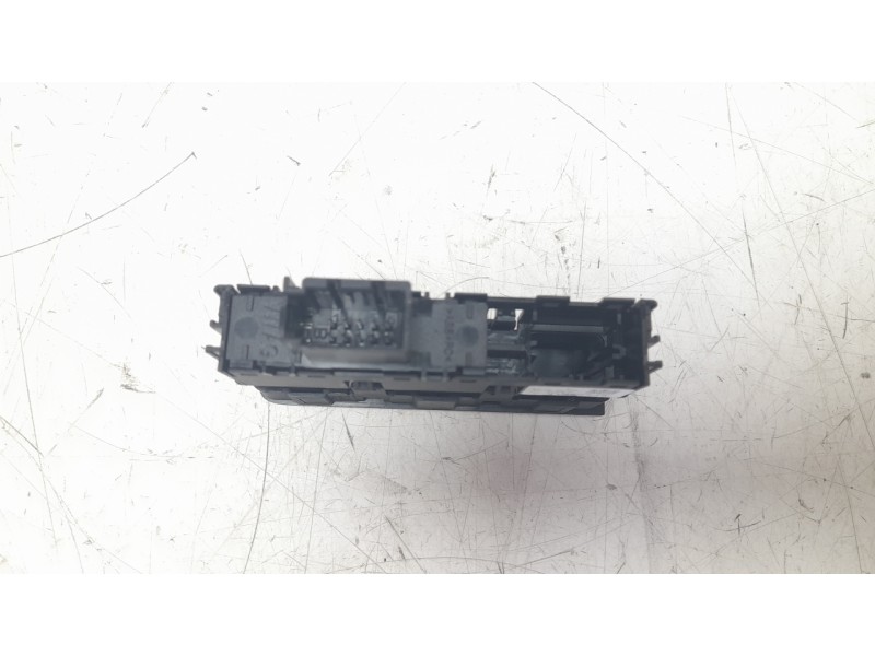 Recambio de pantalla multifuncion para seat leon (5f1) 1.6 tdi referencia OEM IAM 5F0919234B  