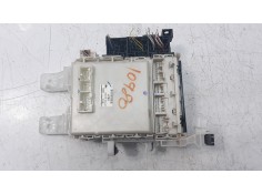 Recambio de caja reles / fusibles para toyota rav 4 (a3) 2.2 d-4d cat referencia OEM IAM 8273042360   2