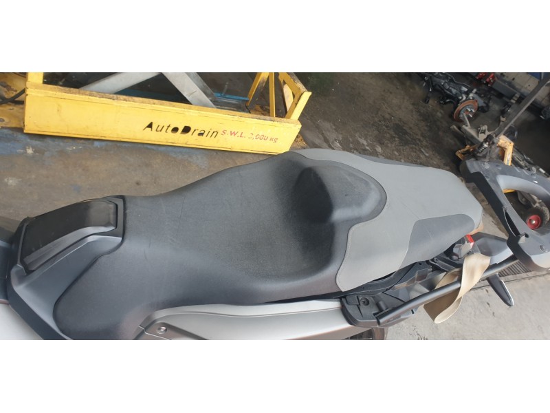 honda x-adv del año 2019