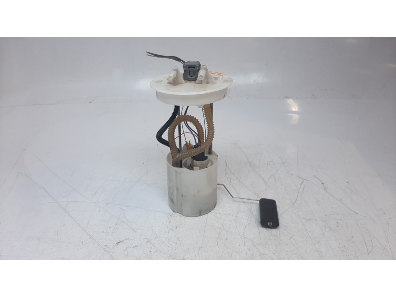 Recambio de bomba combustible para ford ecosport 1.5 ti-vct cat referencia OEM IAM 1825590  