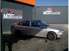 OPEL VECTRA B BERLINA