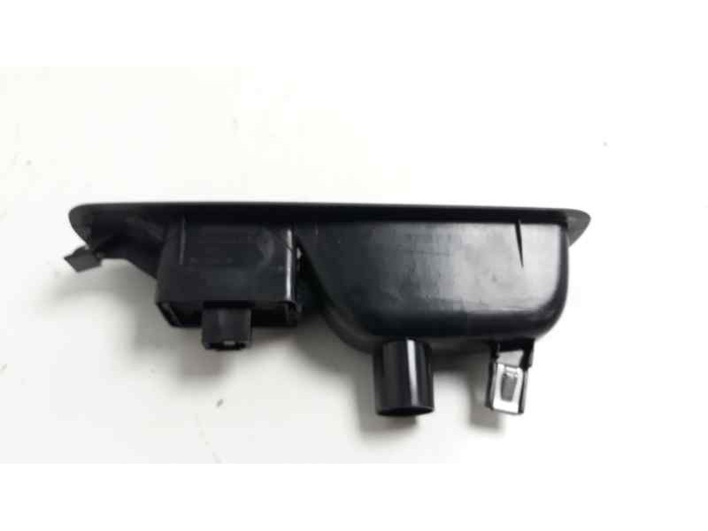 Recambio de mando elevalunas trasero derecho para renault scenic iii dynamique referencia OEM IAM 829500004R  