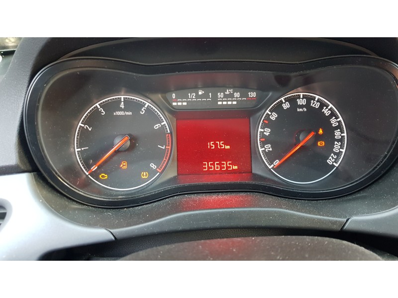 opel corsa e del año 2017