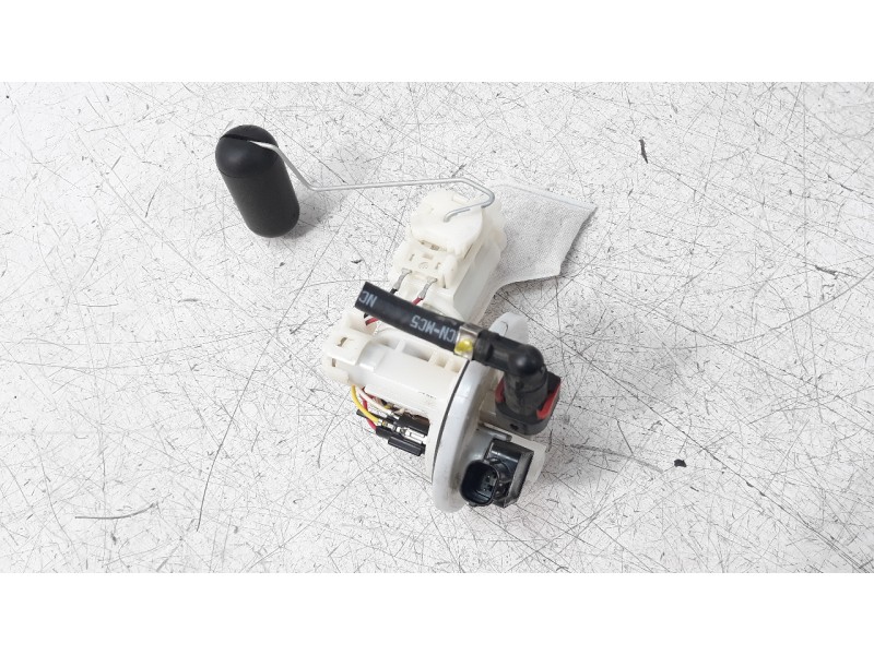 Recambio de bomba combustible para yamaha nmax nmax 125 referencia OEM IAM B6HE39070100  