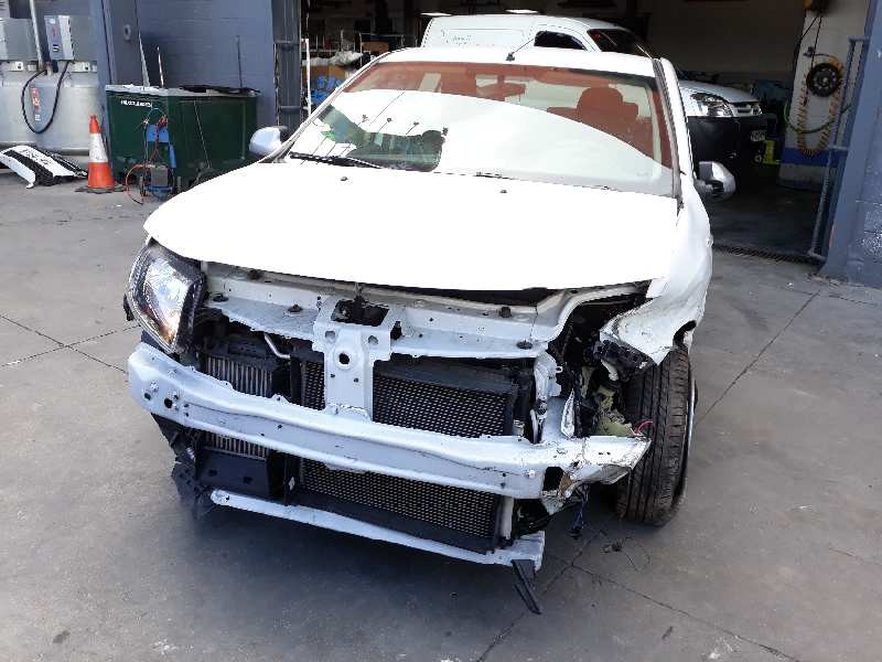 dacia logan ii del año 2015