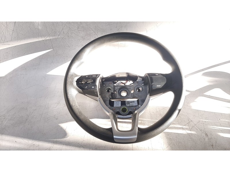 Recambio de volante para kia rio (yb) 1.2 cat referencia OEM IAM 58130H8000  