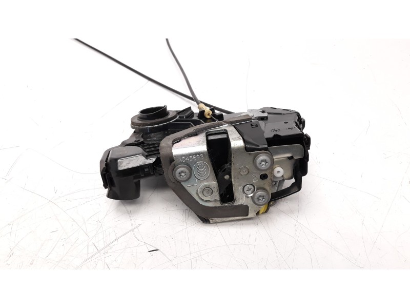 Recambio de cerradura puerta delantera izquierda para toyota rav 4 (a3) 2.2 d-4d cat referencia OEM IAM 6904042241  