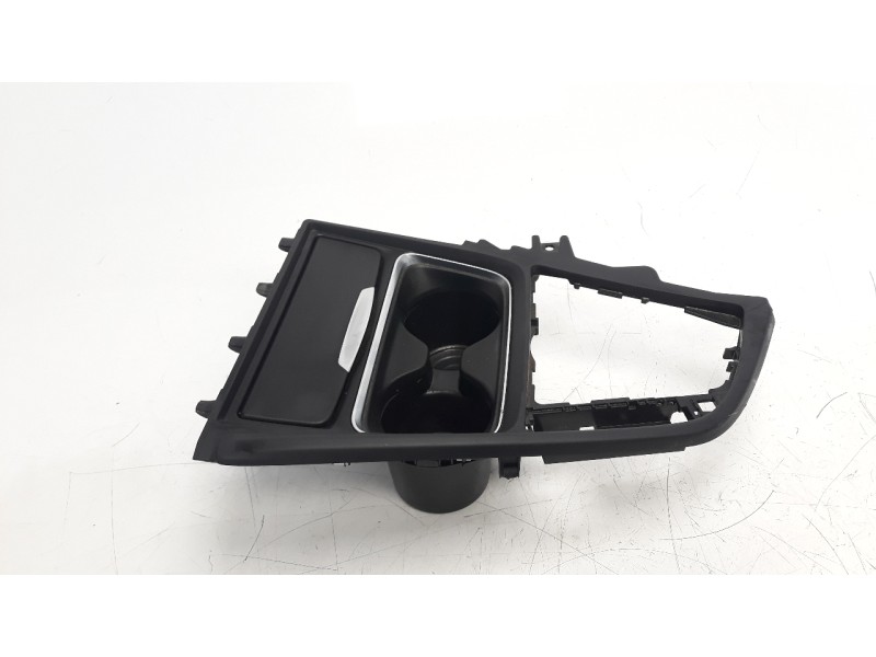 Recambio de moldura para bmw serie 3 lim. (f30) 318d referencia OEM IAM 9218925  