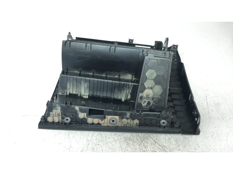 Recambio de guantera para seat leon (kl1) 1.5 16v etsi act referencia OEM IAM 5FB857563A  