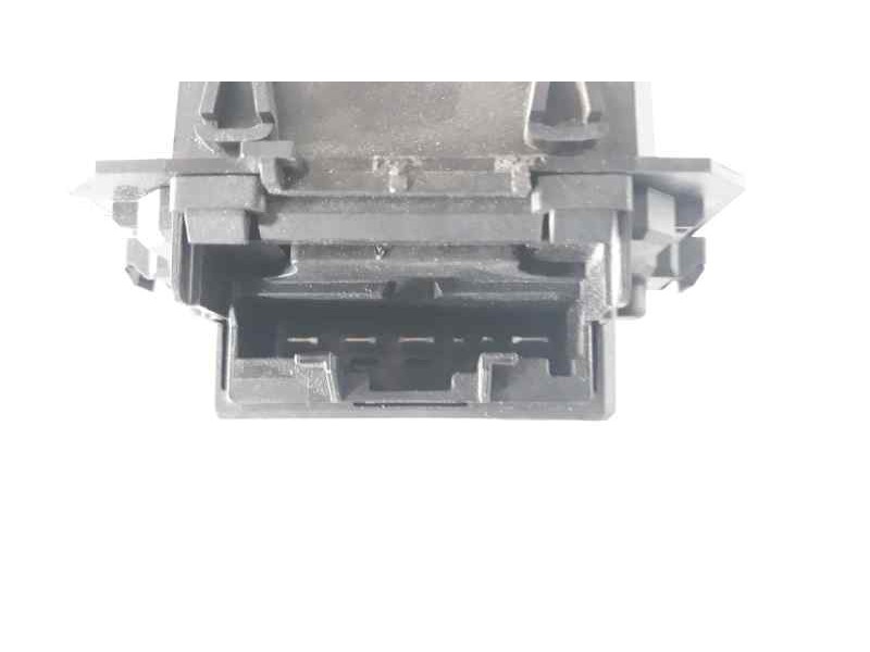 Recambio de resistencia calefaccion para renault scenic iii dynamique referencia OEM IAM T1017845R  