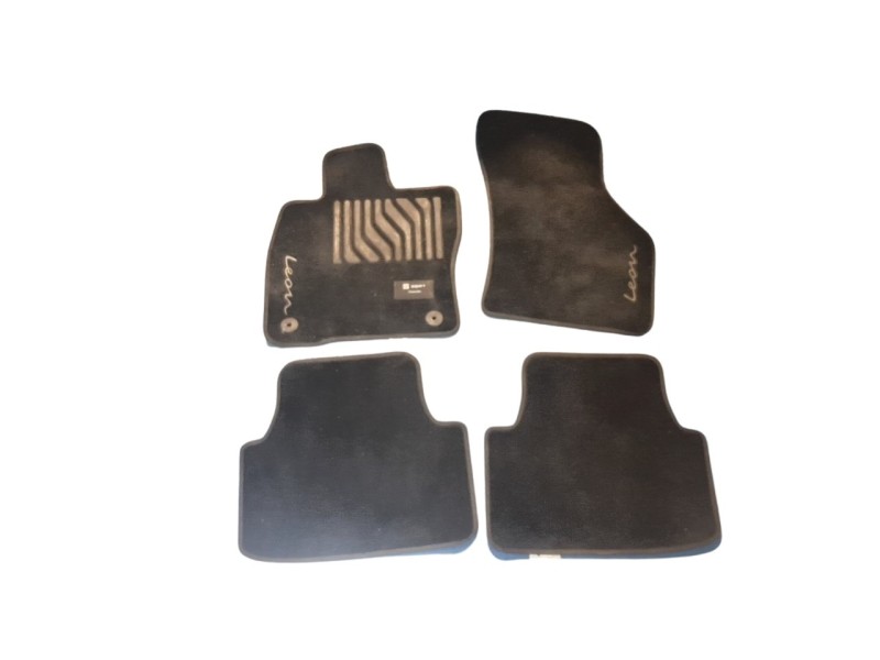 Recambio de juego alfombrillas para seat leon (kl1) 1.5 16v etsi act referencia OEM IAM 5FB061675B  