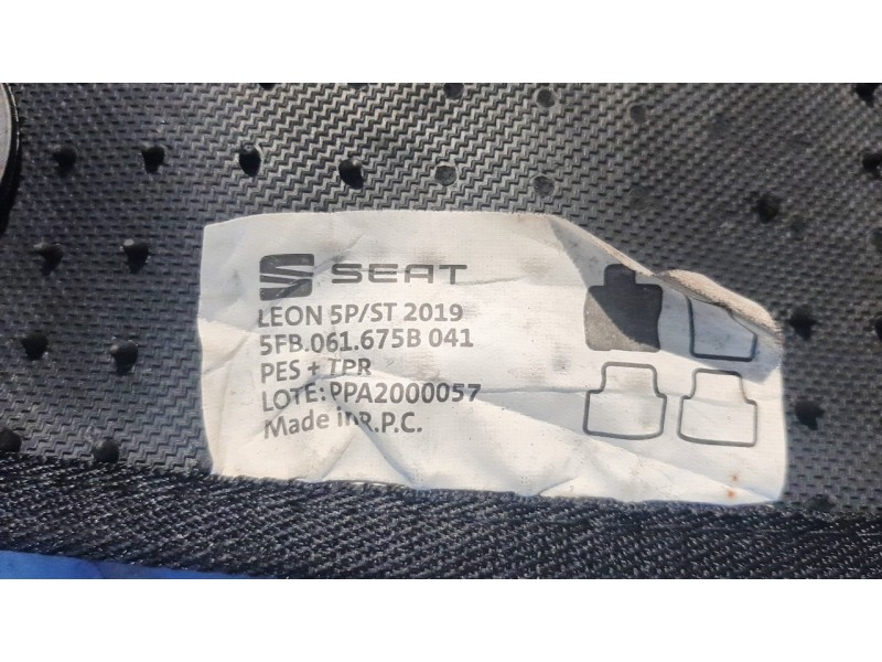 Recambio de juego alfombrillas para seat leon (kl1) 1.5 16v etsi act referencia OEM IAM 5FB061675B  
