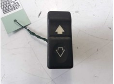 Recambio de mando elevalunas delantero izquierdo para peugeot 605 2.0 cat referencia OEM IAM 22630  