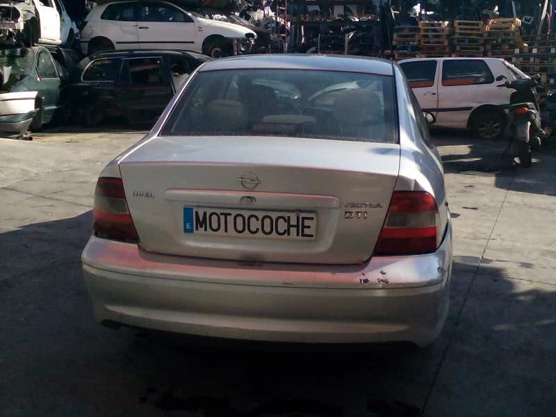 opel vectra b berlina del año 1998