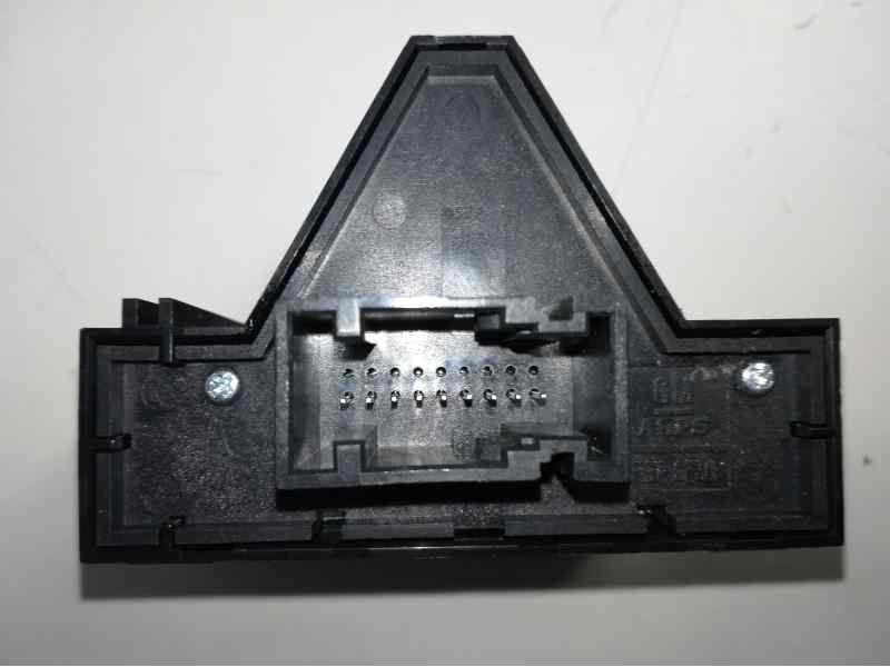 Recambio de warning para opel corsa d cmon referencia OEM IAM 13189529  