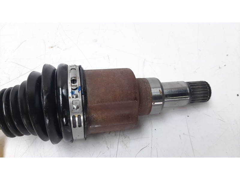 Recambio de transmision delantera izquierda para ford ka+ 1.2 ti-vct cat (3 cil.) referencia OEM IAM J7B53D437AA  