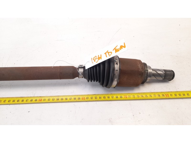 Recambio de transmision trasera derecha para renault twingo iii 1.0 sce referencia OEM IAM 396008196R T49352 R1575
