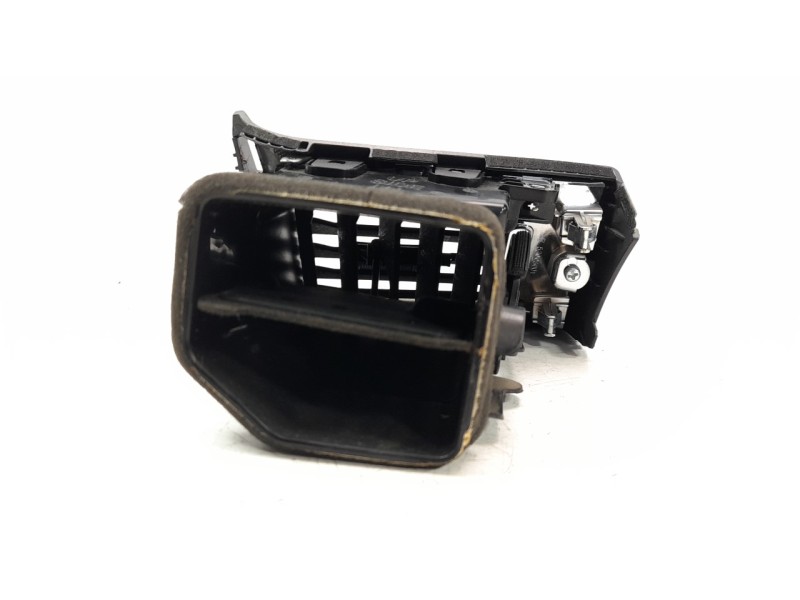 Recambio de rejilla aireadora para nissan pulsar (c13) 1.5 turbodiesel cat referencia OEM IAM 687613ZLOA  