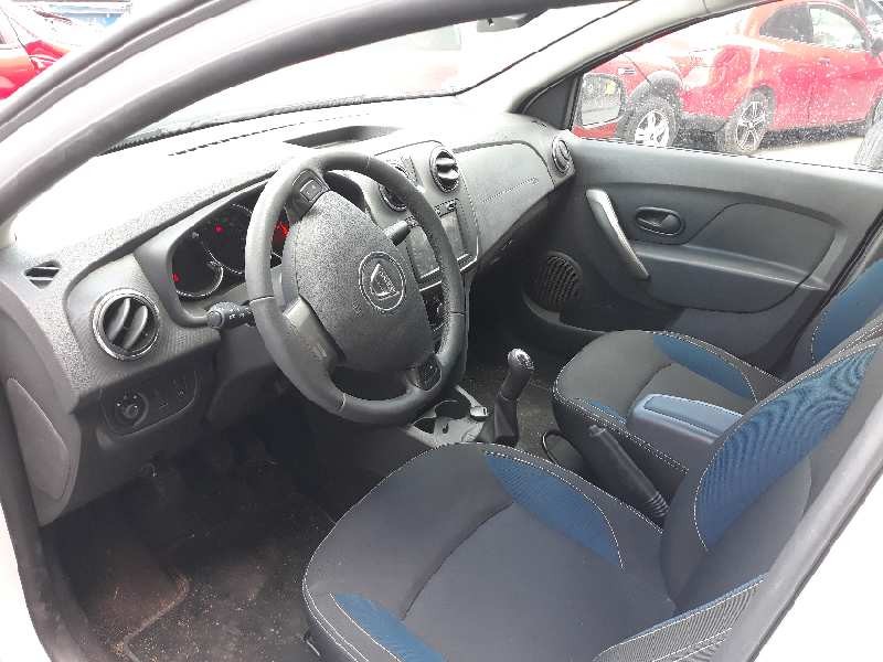 dacia logan ii del año 2015