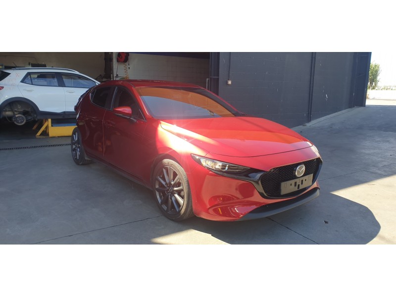 mazda 3 sedán (bp) del año 2021