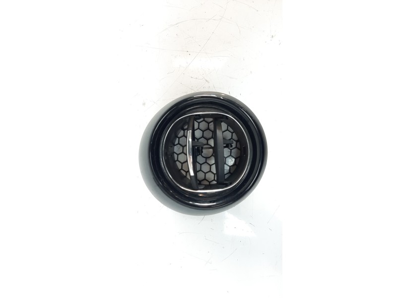 Recambio de rejilla aireadora para renault captur 1.5 dci diesel fap energy referencia OEM IAM 687605325R  