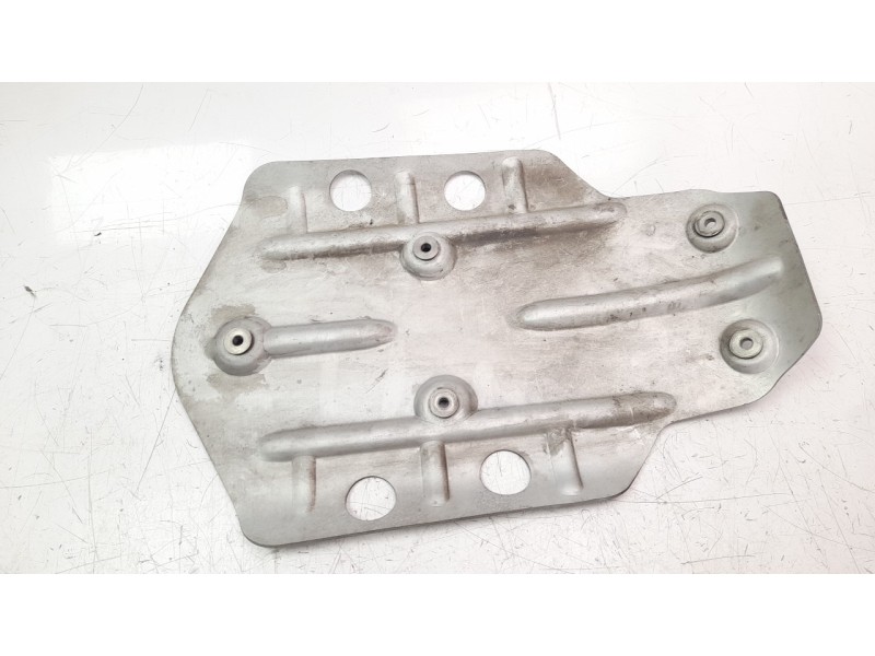 Recambio de cubrecarter para bmw r 1200 gs referencia OEM IAM 11848532939  