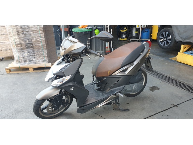 kymco agility 50/125 del año 2020