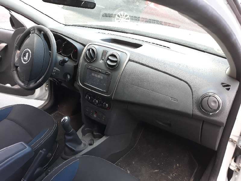 dacia logan ii del año 2015