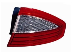 Recambio de piloto trasero derecho para ford mondeo ber. (ca2) referencia OEM IAM 1486777 103F10410510 FD1104163