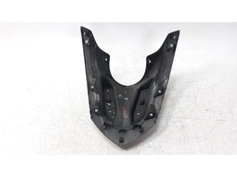 Recambio de moldura para yamaha nmax nmax 125 referencia OEM IAM 2DPF837M00  