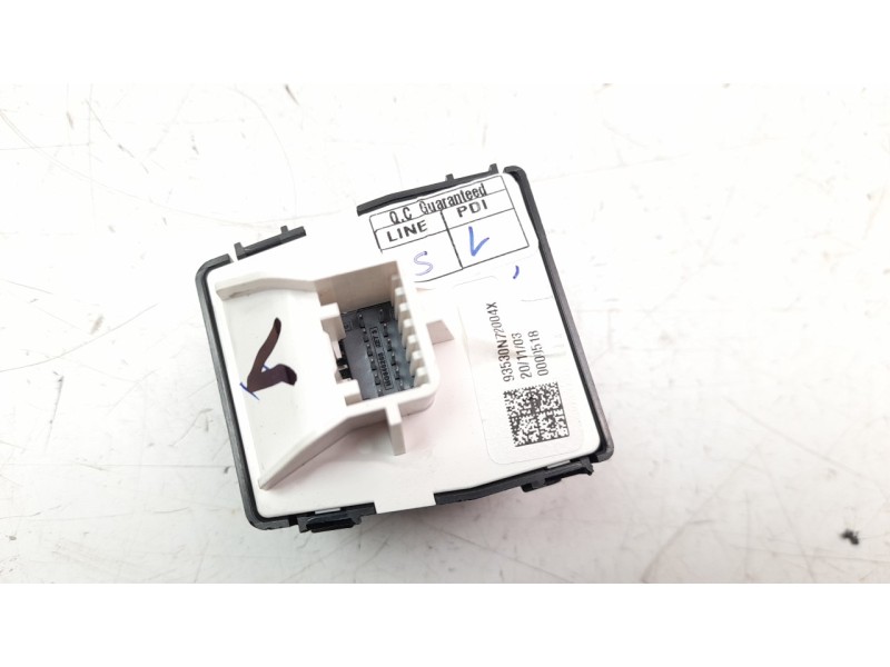 Recambio de mando retrovisor para hyundai tucson referencia OEM IAM 93530N72004X  
