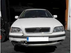 volvo s40 berlina del año 1997