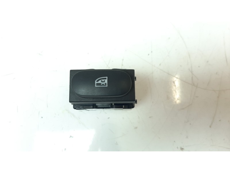 Recambio de interruptor para renault captur 1.5 dci diesel fap energy referencia OEM IAM 254298400R  