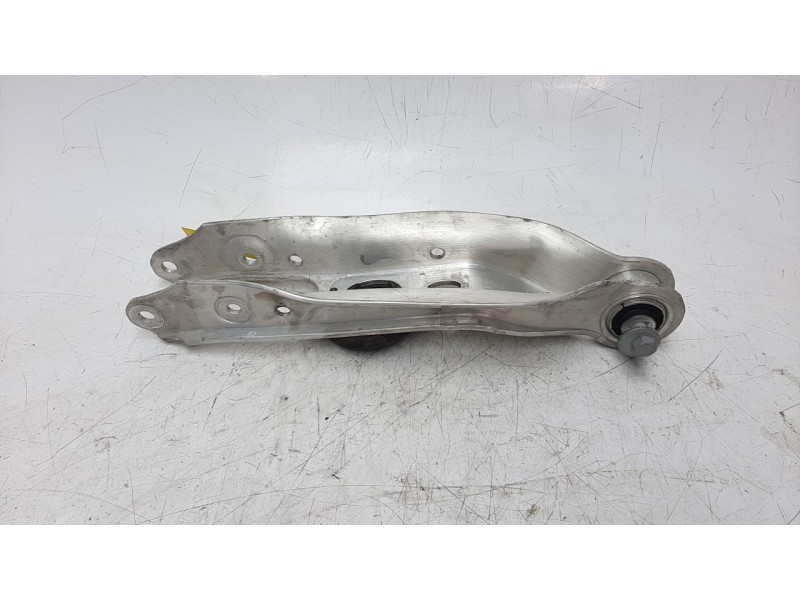 Recambio de brazo suspension inferior trasero derecho para audi q5 (fyb) 2.0 tdi referencia OEM IAM 80A505311B  
