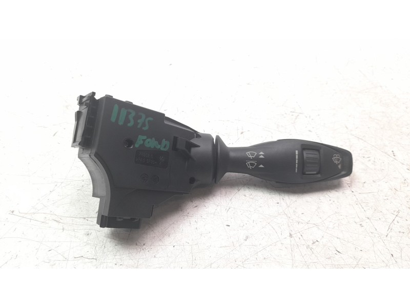 Recambio de mando limpia para ford b-max 1.0 ecoboost cat referencia OEM IAM 8A6T17A553  