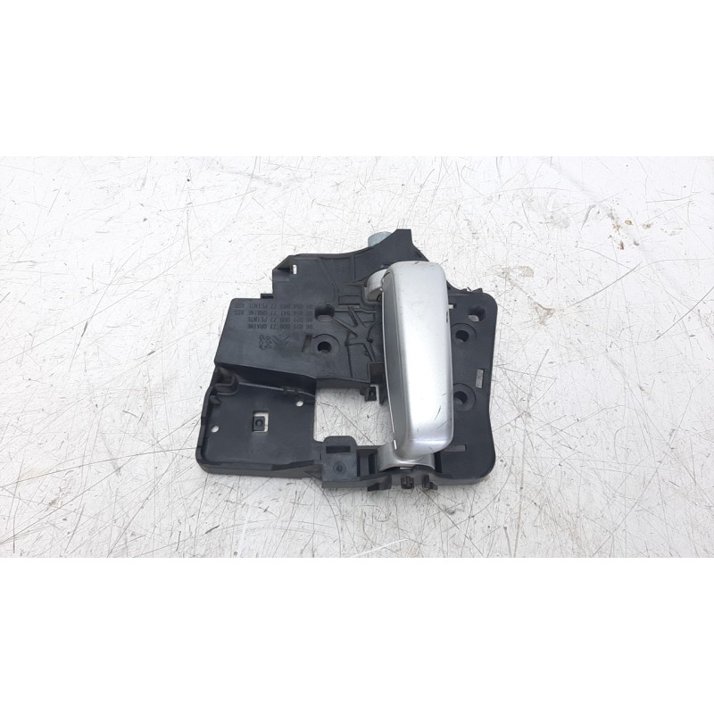 Recambio de maneta interior trasera derecha para citroen berlingo station wagon 1.6 16v hdi fap referencia OEM IAM 9682100677  