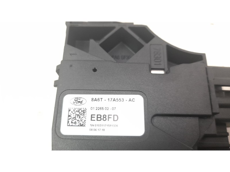 Recambio de mando limpia para ford b-max 1.0 ecoboost cat referencia OEM IAM 8A6T17A553  