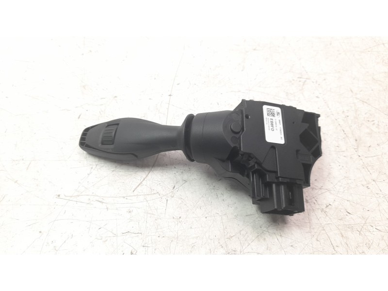 Recambio de mando limpia para ford b-max 1.0 ecoboost cat referencia OEM IAM 8A6T17A553  