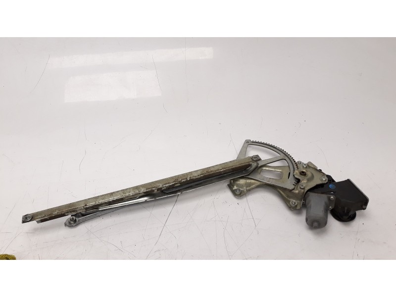 Recambio de elevalunas delantero izquierdo para toyota rav 4 (a3) 2.2 d-4d cat referencia OEM IAM 6980252080  