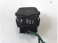 Recambio de mando elevalunas delantero izquierdo para peugeot 306 break 1.9 turbodiesel cat referencia OEM IAM    2