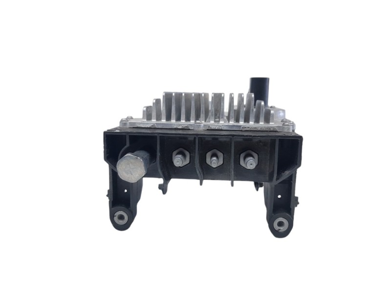Recambio de unidad de control para volvo xc60 business plus awd referencia OEM IAM 32301365  