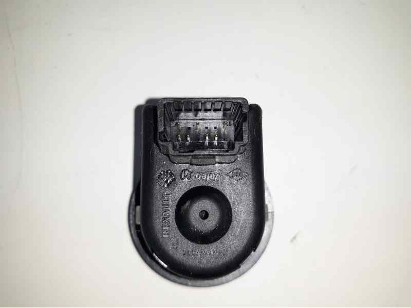 Recambio de mando retrovisor para dacia duster laureate 4x2 referencia OEM IAM 255706283R  