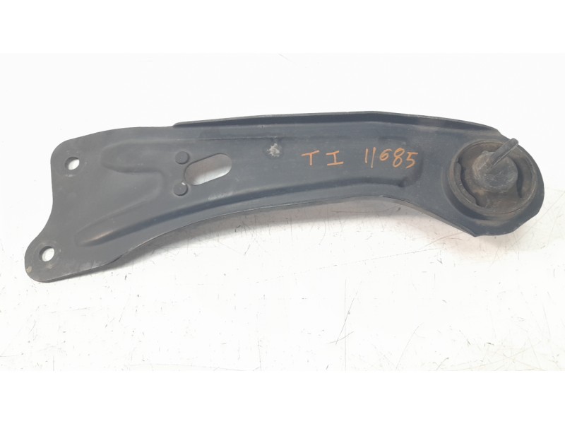 Recambio de brazo suspension inferior trasero izquierdo para hyundai ioniq referencia OEM IAM 55270G2000  