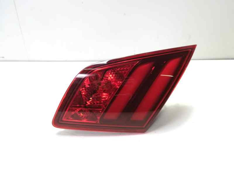 Recambio de piloto trasero derecho interior para peugeot 308 allure referencia OEM IAM 9677818280 103F17461772 