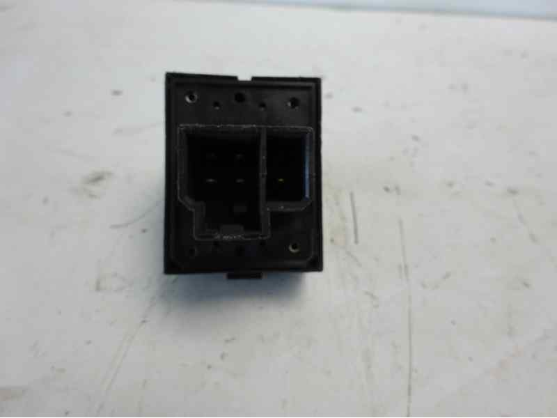 Recambio de mando elevalunas trasero derecho para jeep gr.cherokee (wj/wg) 2.7 crd laredo referencia OEM IAM   