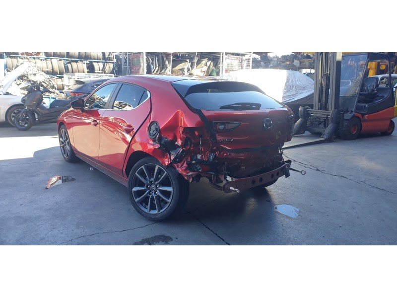 mazda 3 sedán (bp) del año 2021