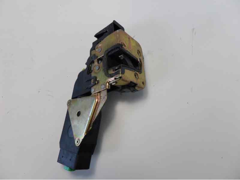 Recambio de cerradura puerta delantera derecha para volvo v40 familiar 1.9 diesel referencia OEM IAM   