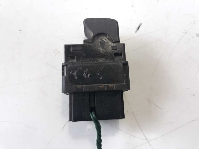 Recambio de mando elevalunas delantero derecho para peugeot 406 berlina (s1/s2) referencia OEM IAM   