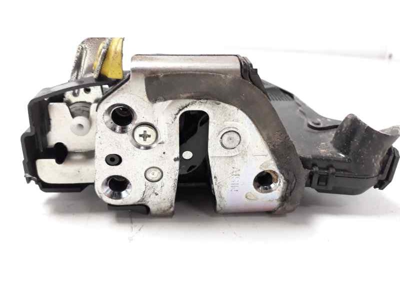 Recambio de cerradura puerta delantera izquierda para toyota rav 4 (a3) 2.2 d-cat referencia OEM IAM   